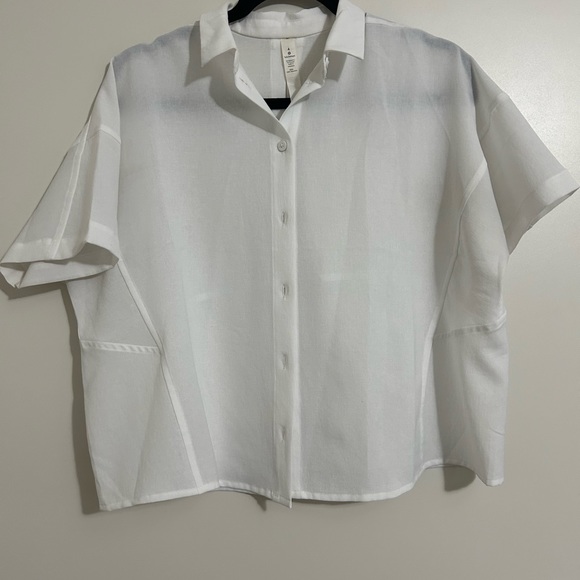 White Lululemon Top - Picture 1 of 1